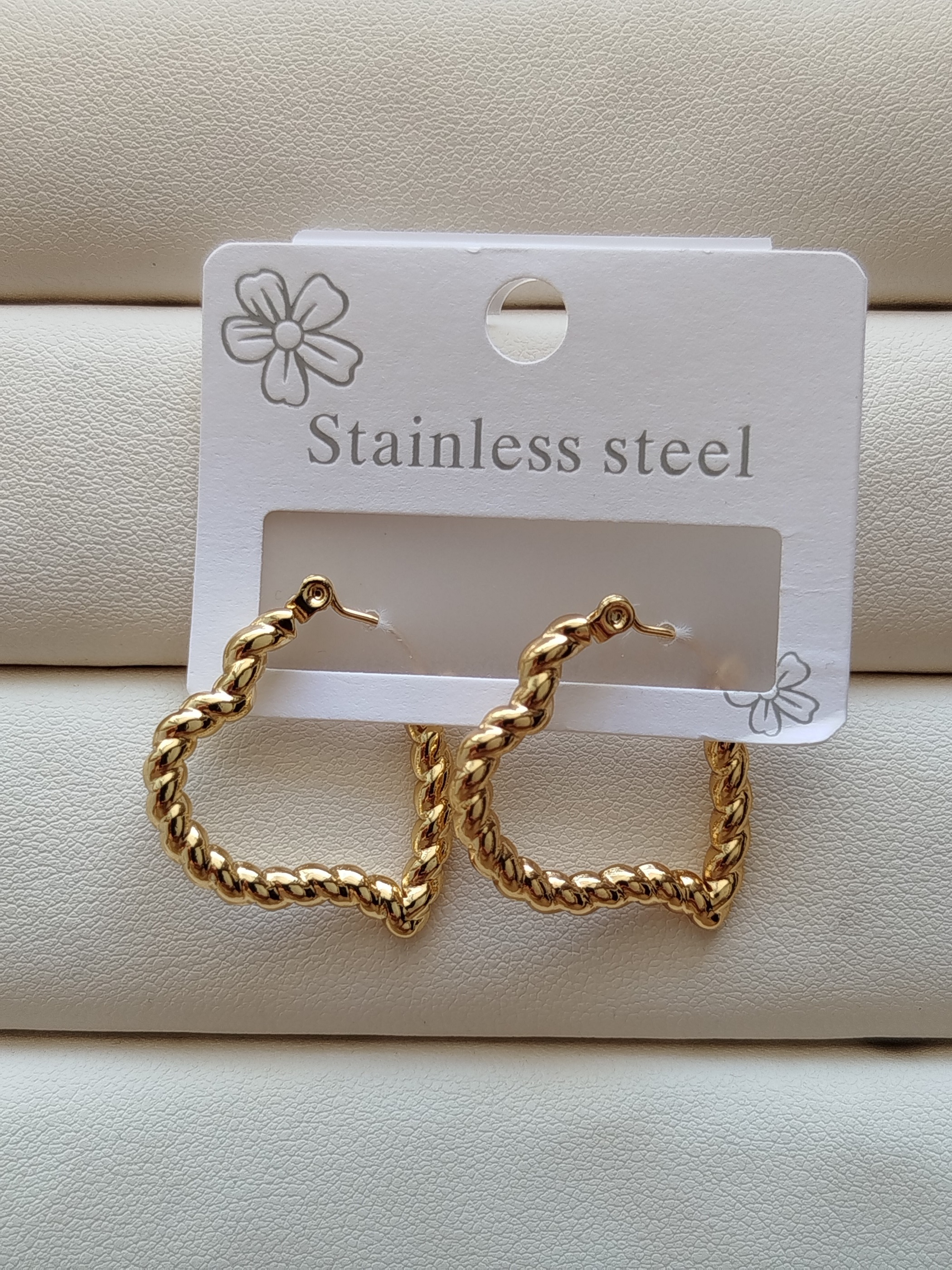 گوشواره چفتی  قلبی طرح طلا کد 71