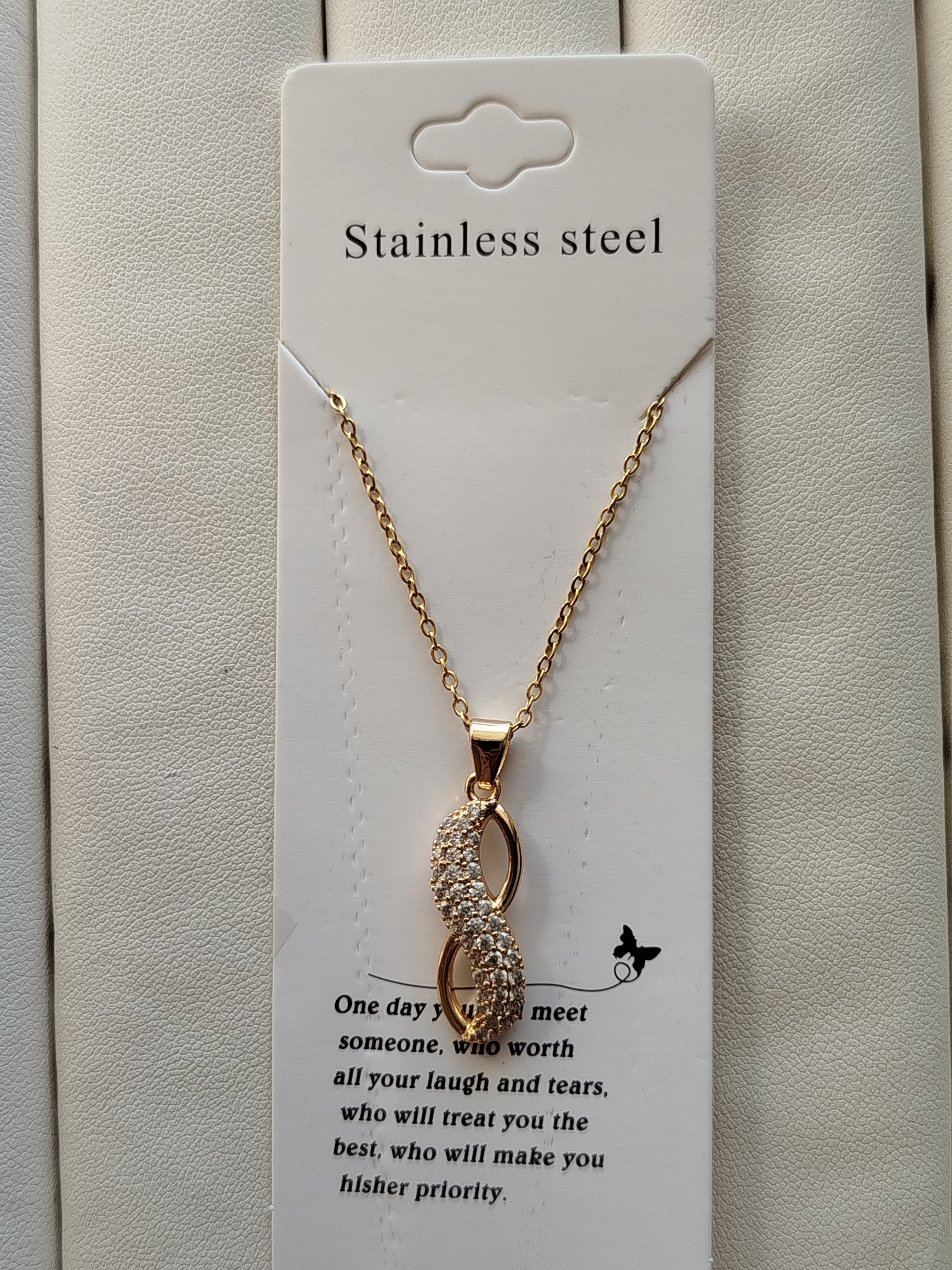 گردنبند نگین دار طرح پیچ کد 57