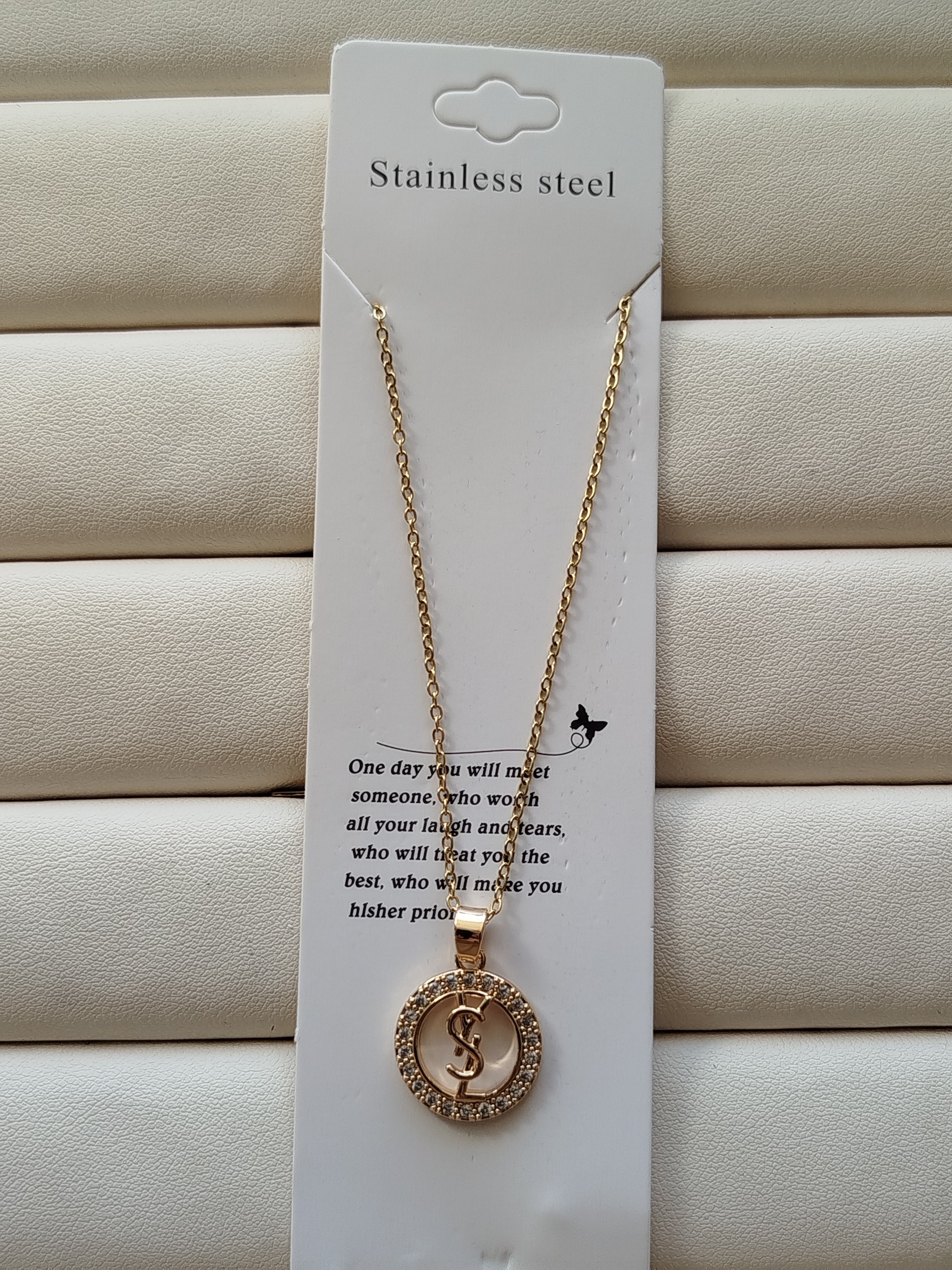 گردنبند نگین دار طلایی کد 60