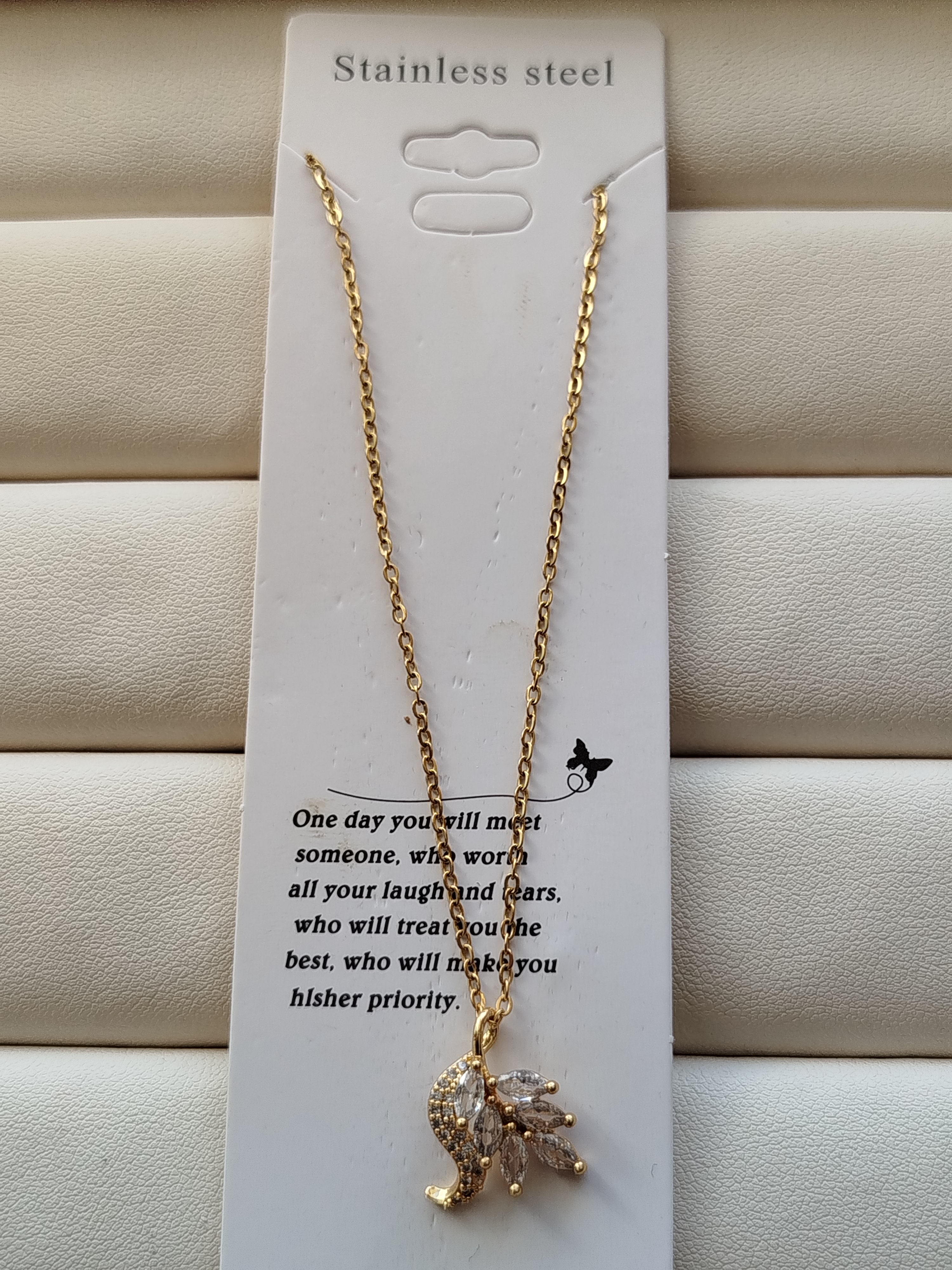 گردنبند نگین دار طرح گندمی کد 61