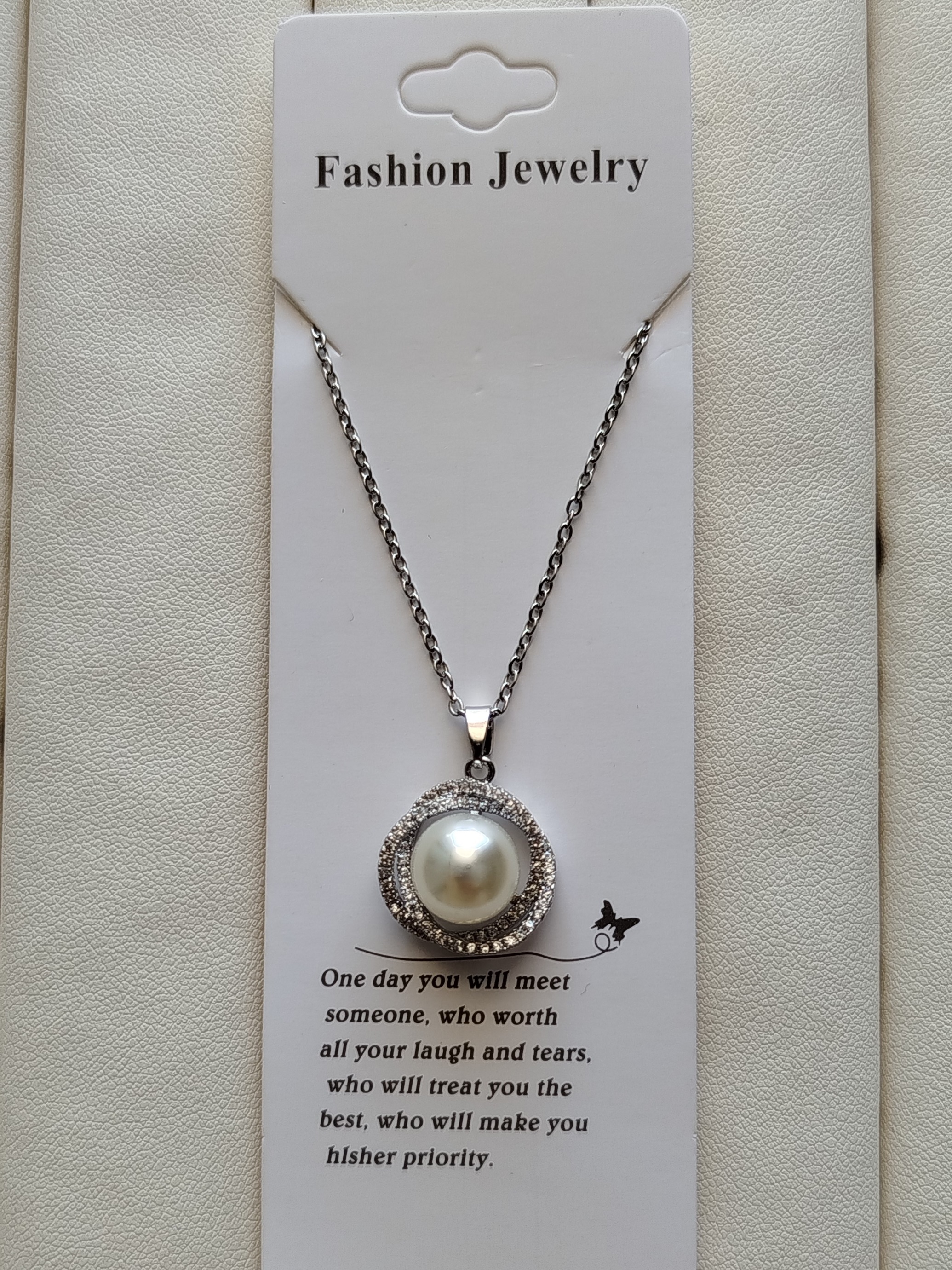 گردنبند  نگین دار حلزونی مرواریدی کد 64