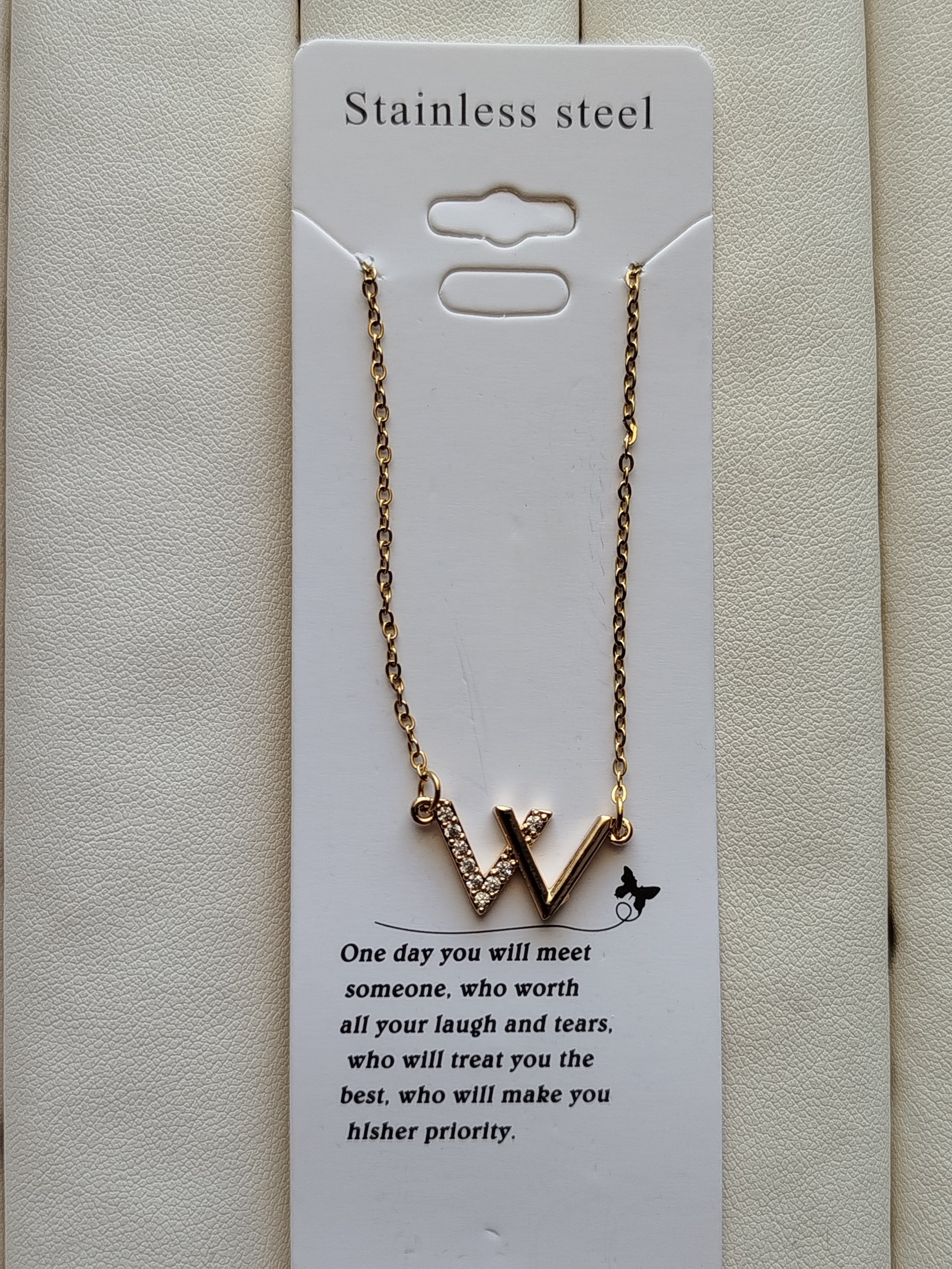 گردنبند نگین دار کد 68