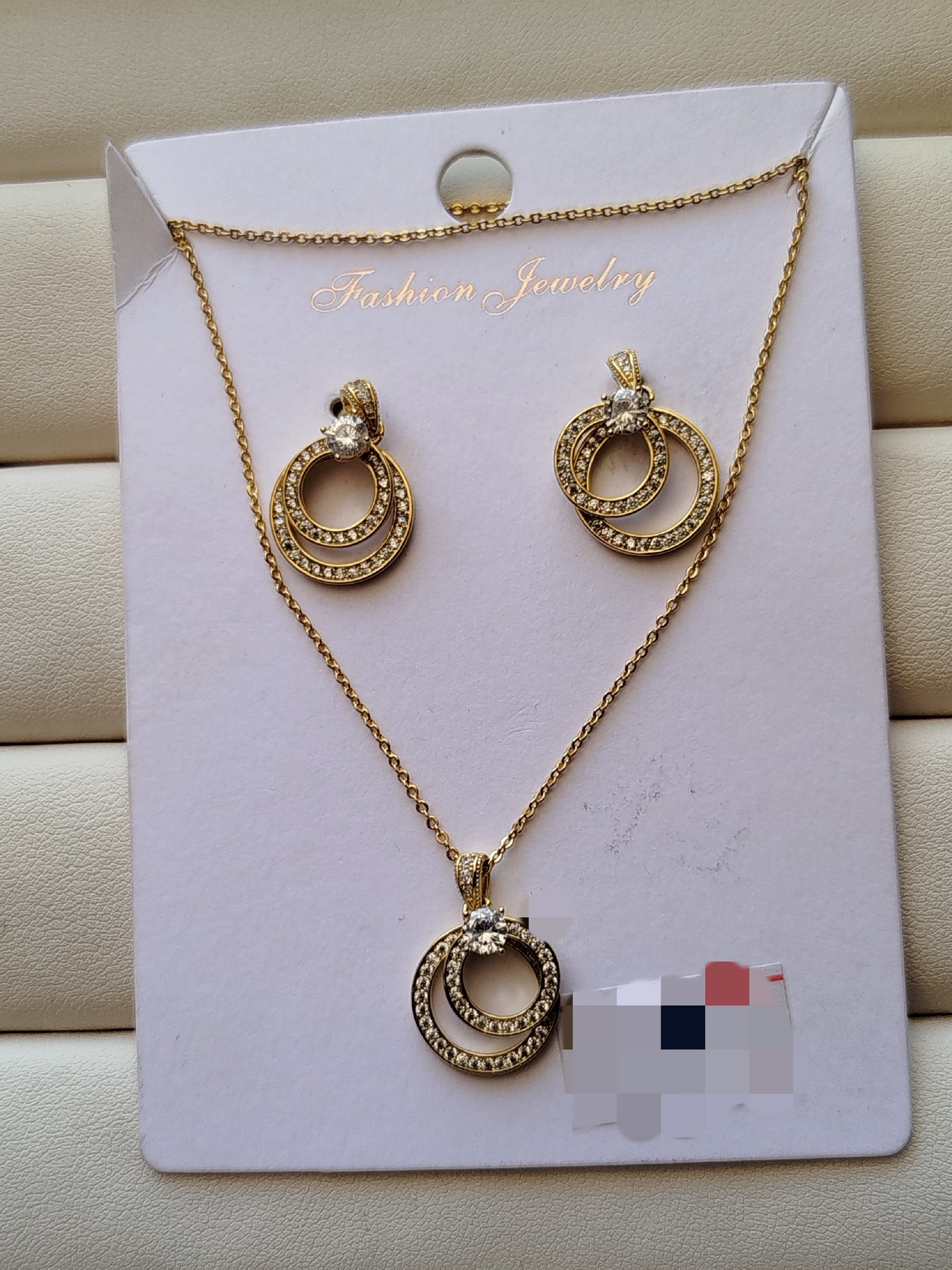 نیم ست  نگین دار حلقه ای کد 10