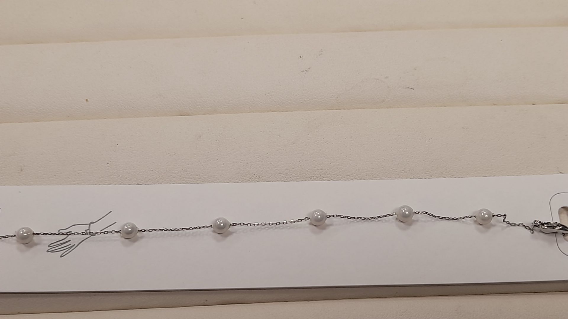 دستبند ظریف مرواریدی کد 45